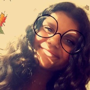 Meet your Posher, Genevieve